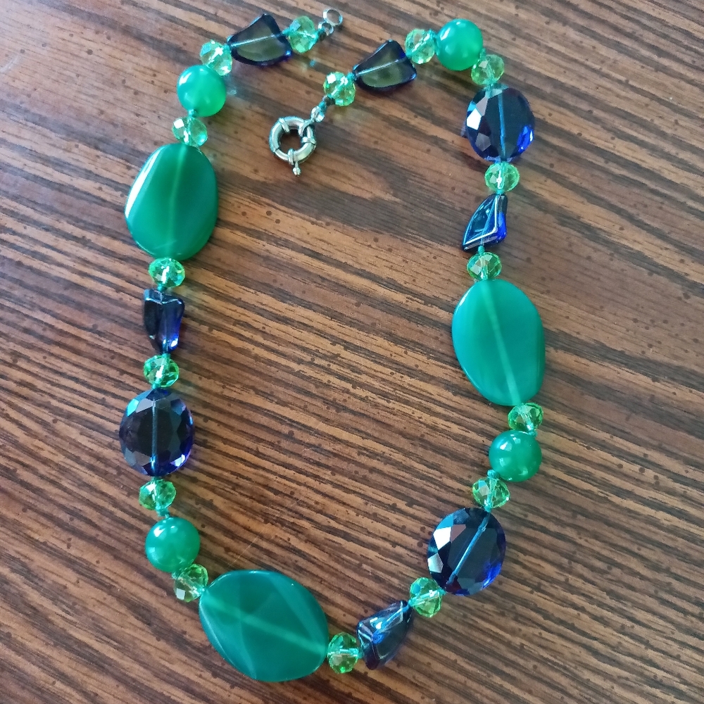 Chunky Glass Bead Necklace Vintage